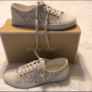 Michael kors sneakers
